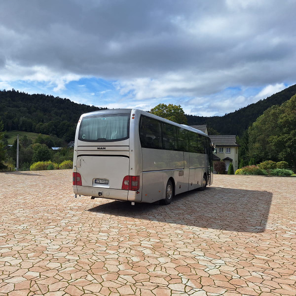 Autokar Robitrans w terenie
